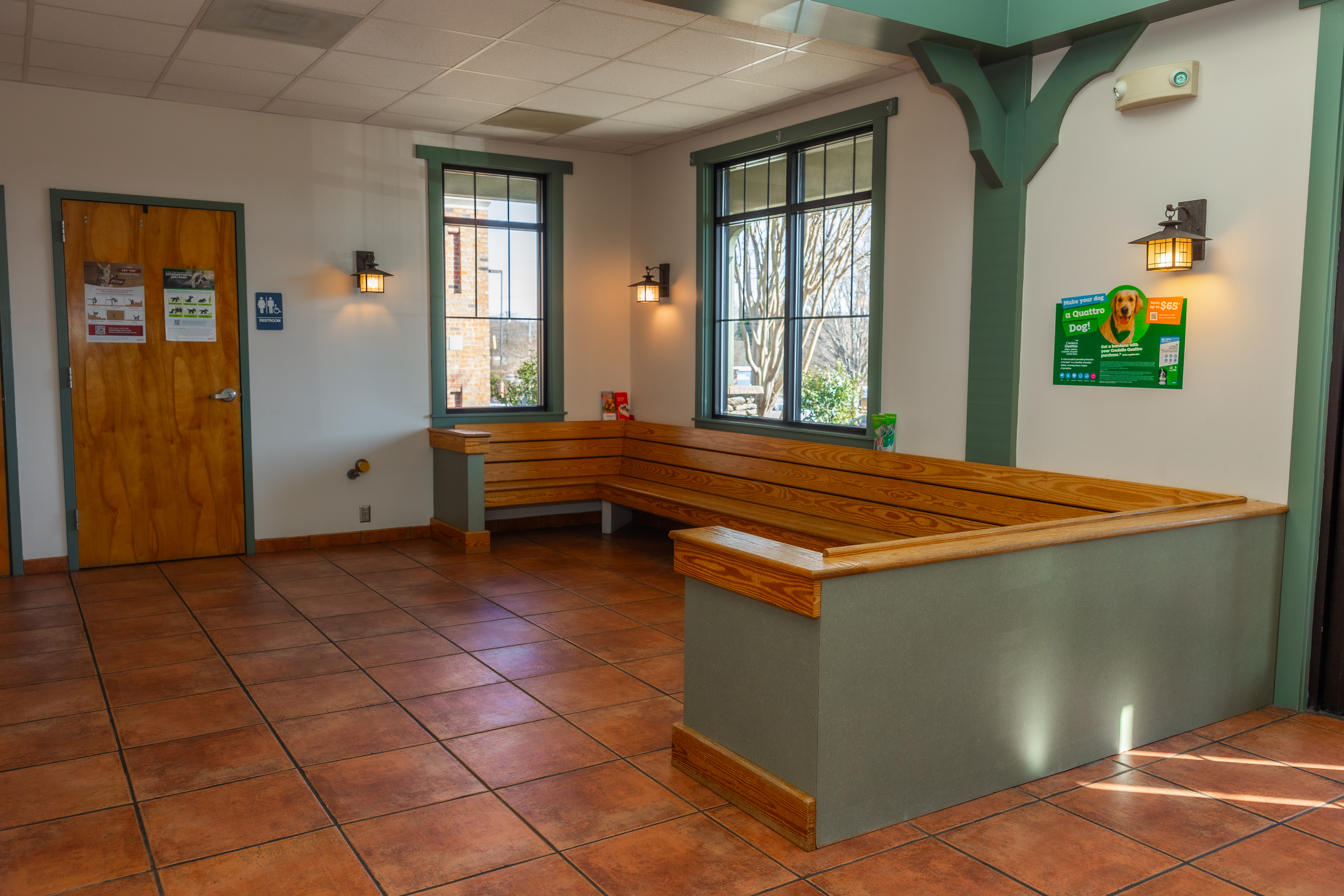 Graham Animal Hospital exterior building